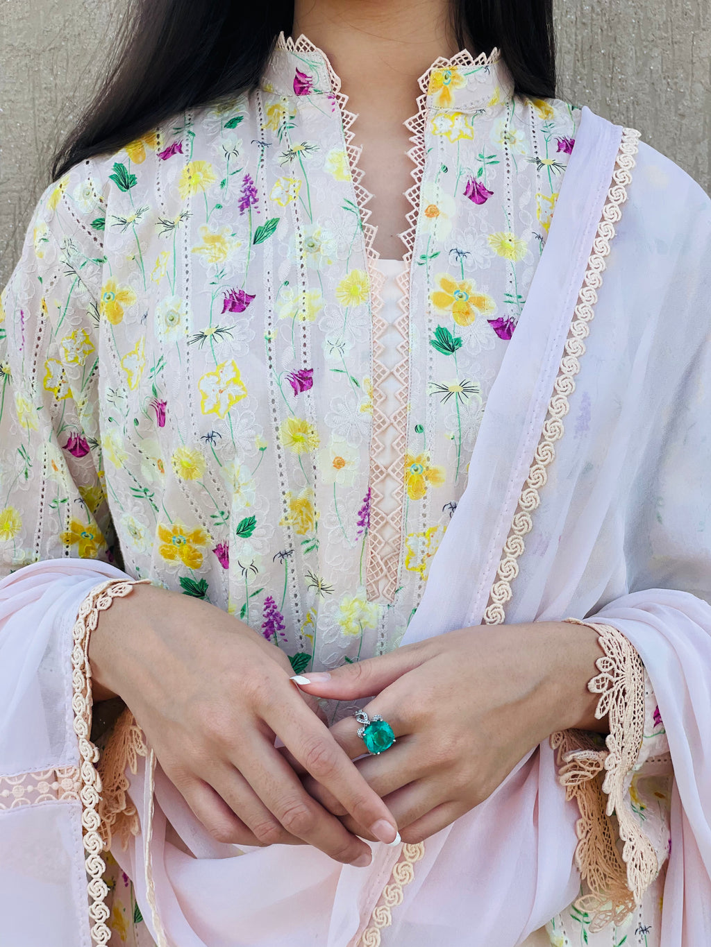 PINK CHIKANKARI
